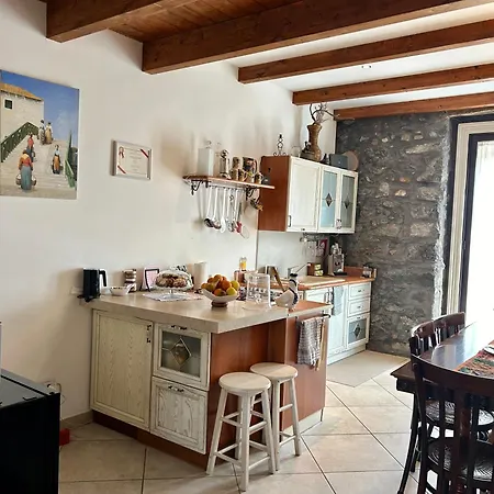 Lisa'S Home Piedimonte Etneo Exterior photo